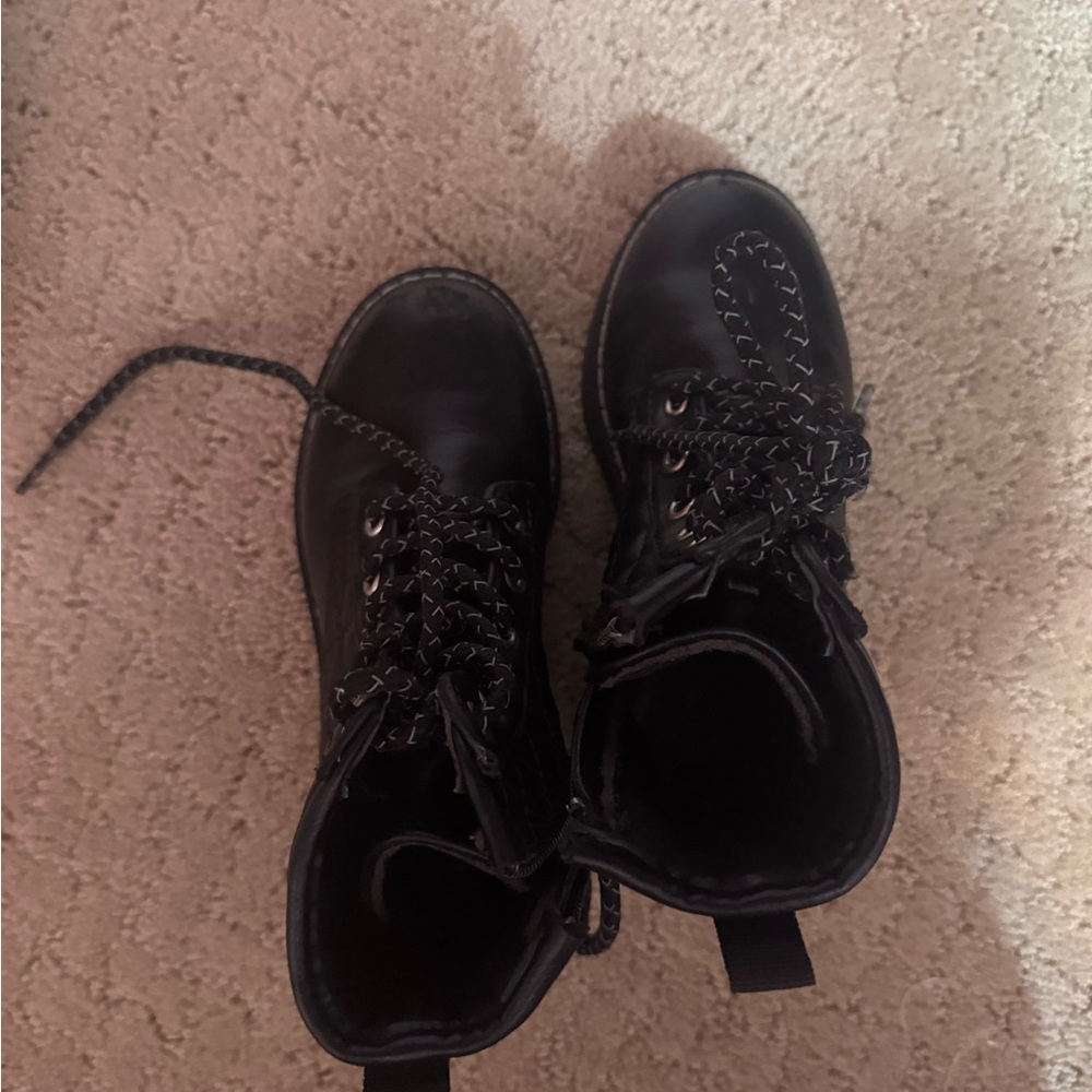 Steve Madden girls boots